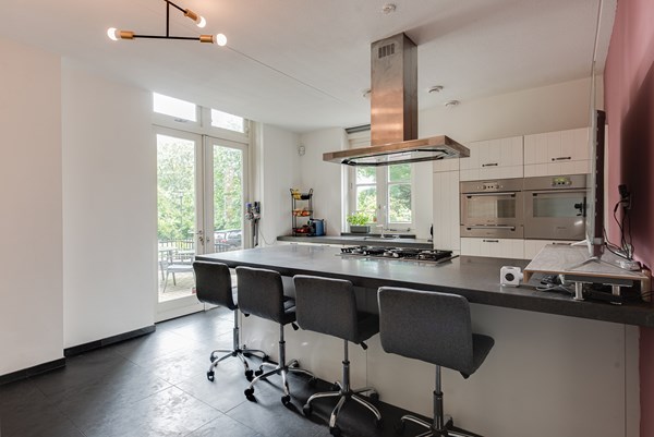 Medium property photo - Diependaalselaan 102, 1213 TH Hilversum